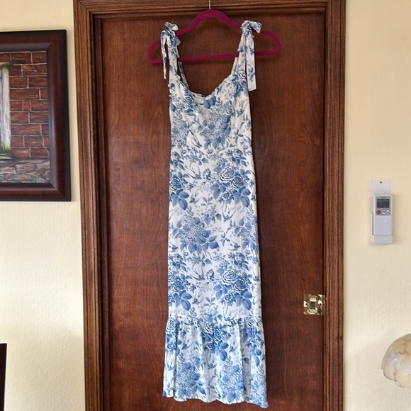 Reformation Nikita Dress in Pompadour-NWOT! - Picture 3 of 15